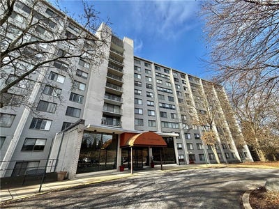 /international/us/1160-bower-hill-rd-mt-lebanon-pa-110104813201/
