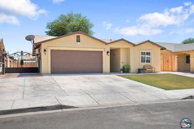 /international/us/29-e-2nd-st-heber-ca-110100616113/