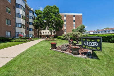 /international/us/5500-w-lincoln-avenue-morton-grove-il-110108843824/