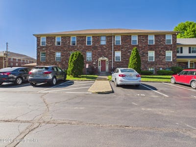 /international/us/8127-lake-ave-louisville-ky-110107538540/