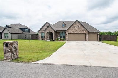 /international/us/190-n-castle-street-skiatook-ok-110097575062/