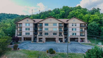/international/us/224-maggie-mack-lane-sevierville-tn-110108073558/