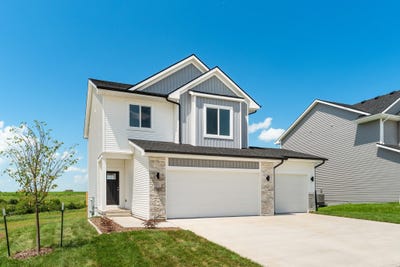 /international/us/3261-marigold-circle-pella-ia-110108532244/