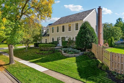 /international/us/4671-providence-road-gurnee-il-110120458047/