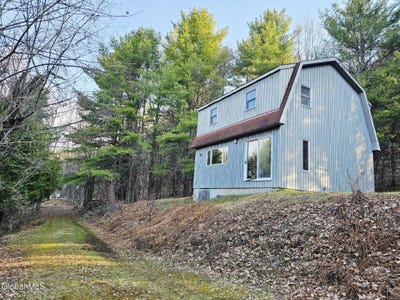 /international/us/224-high-pine-meadows-road-middleburgh-ny-110107197406/