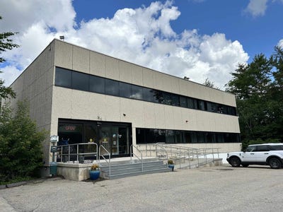 /international/us/48-route-125-kingston-nh-110094795544/