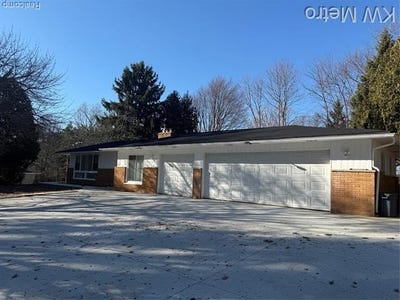 /international/us/1440-w-square-lake-road-bloomfield-hills-mi-110106323990/