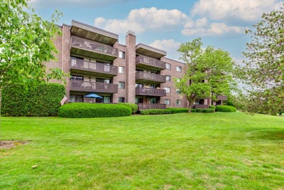 /international/us/917-vose-drive-gurnee-il-110108655803/