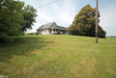 /international/us/2452-140th-street-clarinda-ia-110109499707/