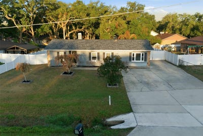 /international/us/7403-providence-road-riverview-fl-110106678435/