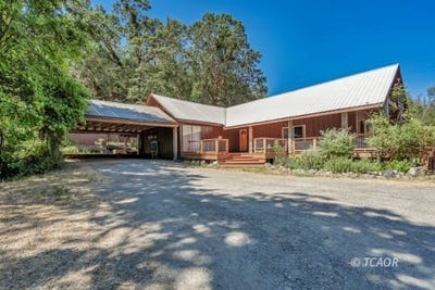 /international/us/720-pelletreau-ridge-rd-hyampom-ca-110109144975/