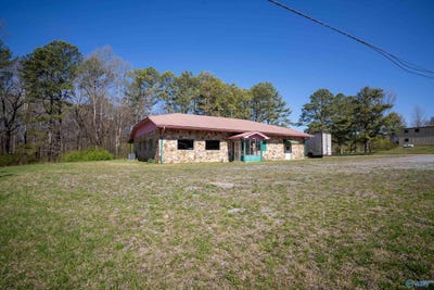 /international/us/18086-hwy-75-henagar-al-110098357737/?lang=zh-tw
