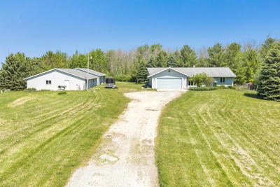 /international/us/5397-algoma-road-new-franken-wi-110108476243/