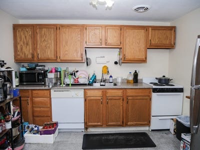 /international/us/217-kent-brookline-ma-110106337627/