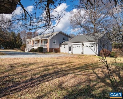 /international/us/3483-w-river-rd-scottsville-va-110103872609/