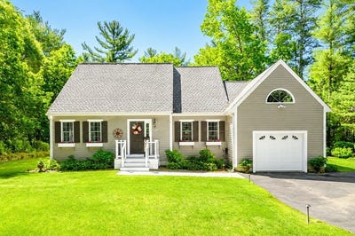 /international/us/67-higgins-rd-kingston-ma-110108506408/