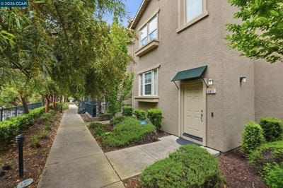 /international/us/10875-packard-st-oakland-ca-110108072654/
