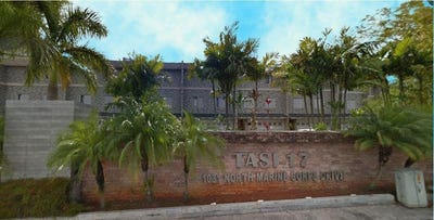 /international/us/1031-marine-corps-drive-tumon-gu-110107964751/
