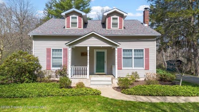 /international/us/353-benton-road-north-abington-twp-pa-110107439149/