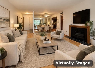/international/us/3120-creek-view-drive-middleton-wi-110109978483/