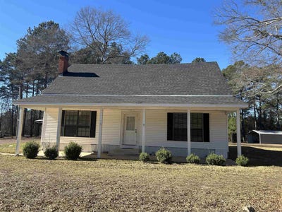 /international/us/182-old-camden-highway-mt-holly-ar-110104874844/