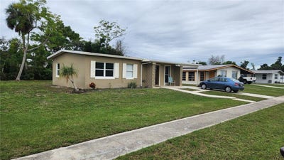 /international/us/21147-bersell-avenue-port-charlotte-fl-110120464824/