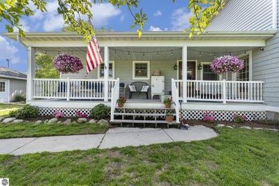 /international/us/2977-forrester-road-frankfort-mi-110100270403/