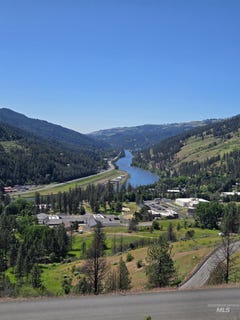 /international/us/100-shasta-circle-orofino-id-110099877947/?lang=zh-tw