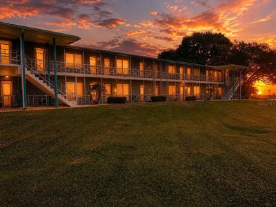 /international/us/1600-w-lake-parker-drive-lakeland-fl-110107351914/