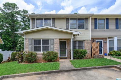 /international/us/5096-falling-creek-lane-birmingham-al-110100518558/