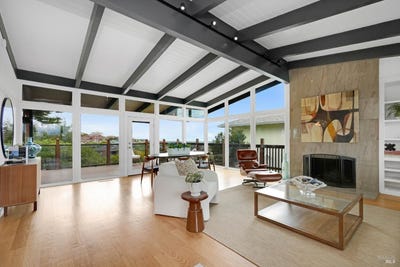 /international/us/1693-view-drive-san-leandro-ca-110110297838/