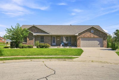 /international/us/6305-kiowa-court-asbury-ia-110119728344/