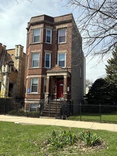 /international/us/2318-s-marshall-boulevard-chicago-il-110106916188/