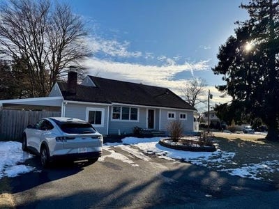 /international/us/2-fir-place-brentwood-ny-110097473550/