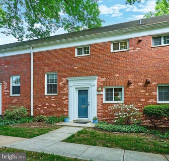 /international/us/1011-beverley-drive-alexandria-va-110108231363/
