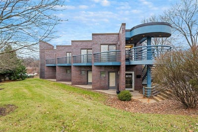 /international/us/340-mansfield-avenue-green-tree-pa-110094429946/?lang=zh-tw