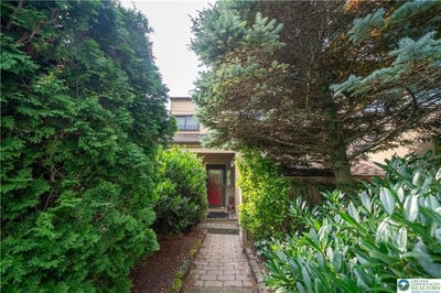 /international/us/1880-bent-pine-hill-upper-macungie-twp-pa-110108798256/