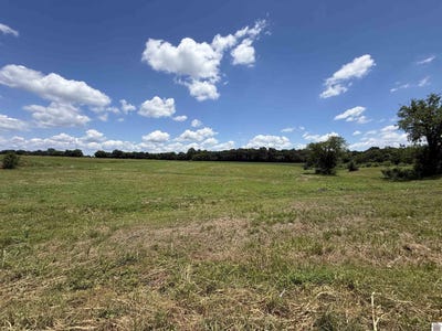 /international/us/1720-hopkins-road-murray-ky-110108975756/