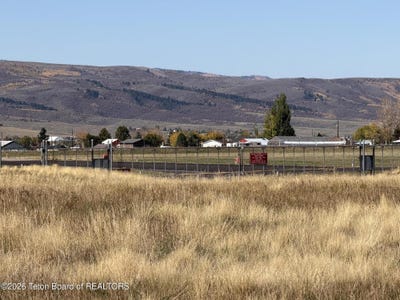 /international/us/beech-street-lot-2-afton-wy-110120132160/
