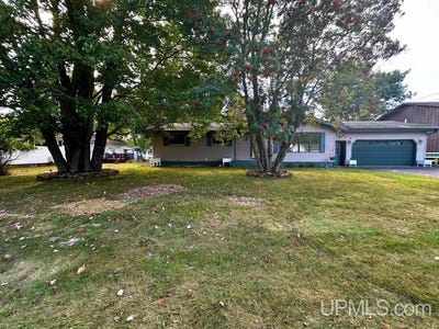 /international/us/367-north-adams-street-gwinn-mi-110119794545/