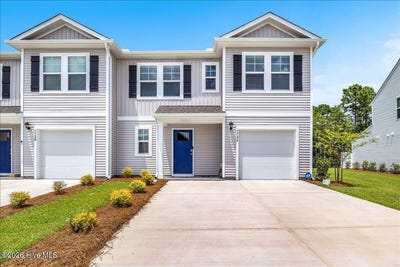 /international/us/7734-pennycress-drive-leland-nc-110109614627/