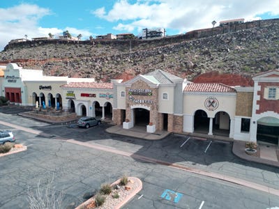 /international/us/250-n-red-cliffs-st-george-ut-110105854943/