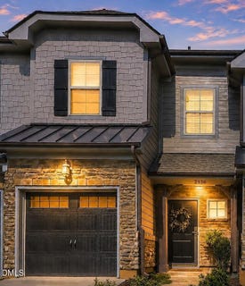 /international/us/2456-baslow-drive-apex-nc-110110308249/
