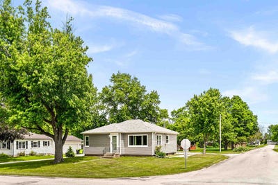 /international/us/525-grant-street-chenoa-il-110108575310/