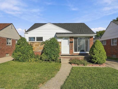 /international/us/22786-saxony-avenue-eastpointe-mi-110120029300/