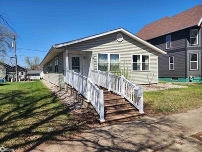 /international/us/718-2nd-street-ida-grove-ia-110107386695/