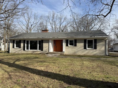 /international/us/1235-eastwood-st-marshall-mo-110106354744/