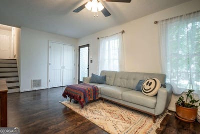 /international/us/210-tall-tree-athens-ga-110101022090/