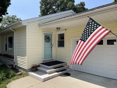 /international/us/2054-gerald-street-benton-harbor-mi-110100947428/?lang=de