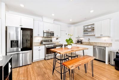 /international/us/1514-crown-lane-chula-vista-ca-110110343800/